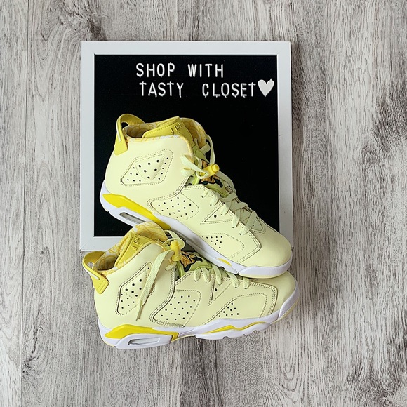 Nike 🌹 air jordan 6 retro sneakers - Picture 3 of 7